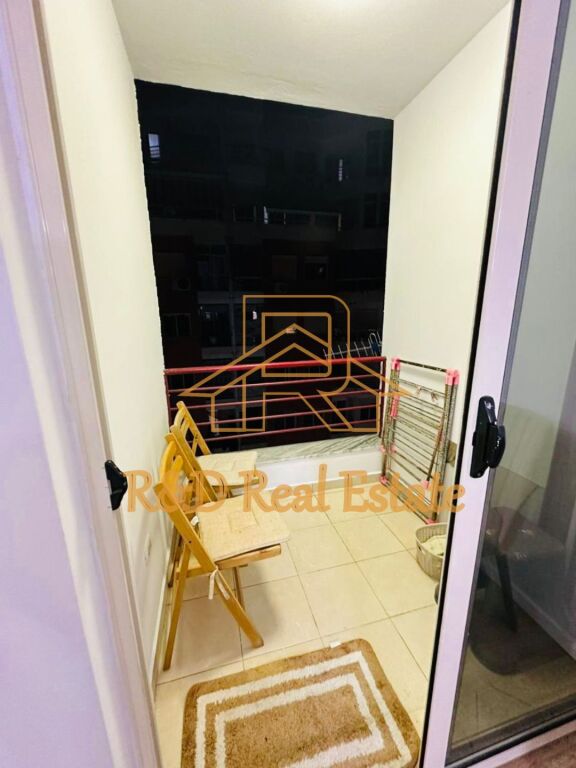 🏡 Jepet me qira apartament 1+1 – Yzberisht (Rr. Kole Koçi)