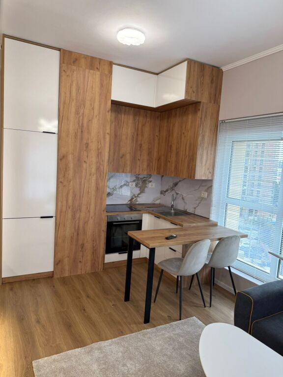 Apartment 1+1 for rent, super invested, at Kadiu residence, Ali Demi!