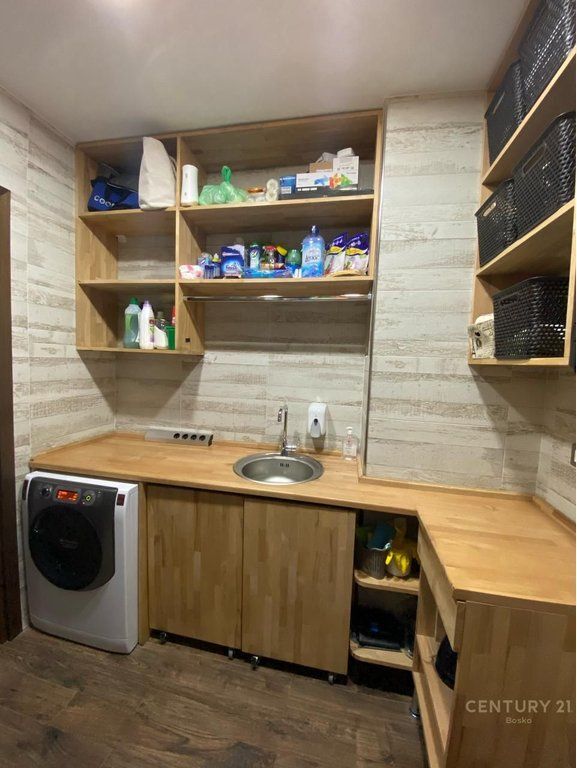 PENTHOUSE IN AFFITTO A YZBERISH