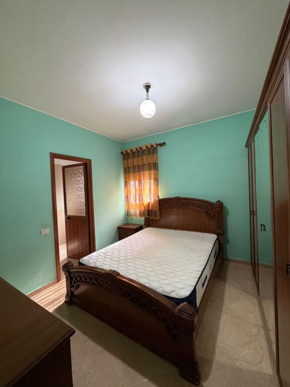 Affitto: Appartamento 2+1  3° piano  📍Astir, palazzo Nela 5  Prezzo: 50.000 leke