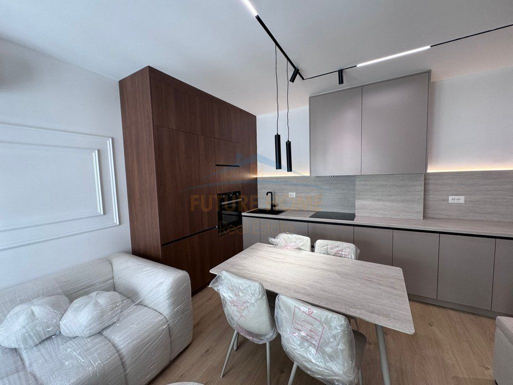 Affitto, Appartamento 1+1 nella Residenza Kadiu, Alidemi, Tirana.