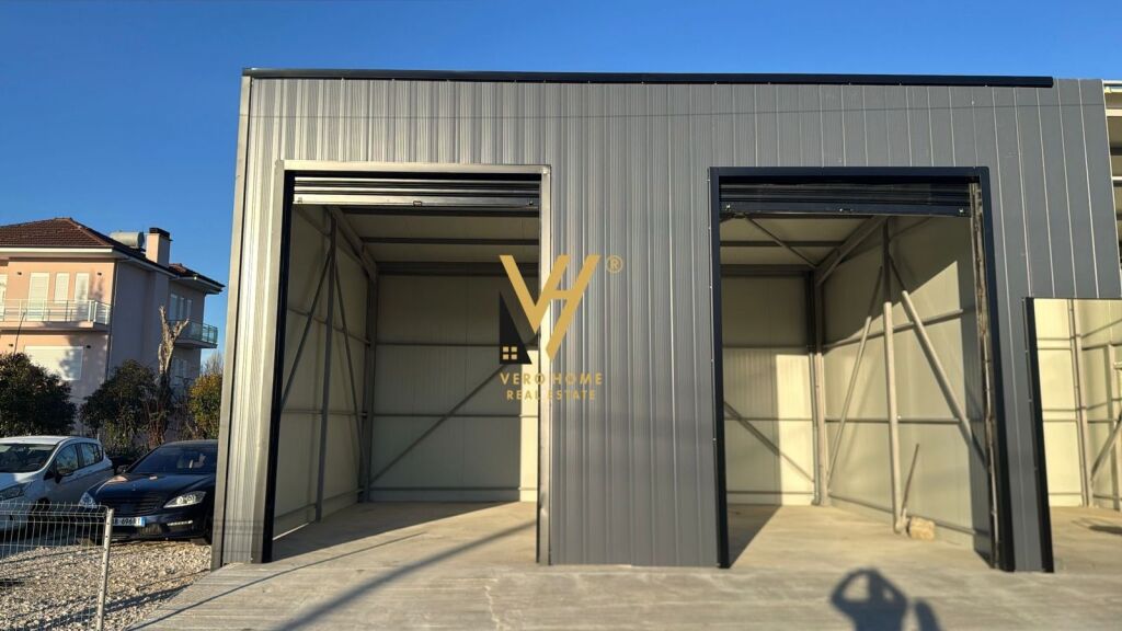 WAREHOUSE 63 M2 FOR RENT IN RINAS 90,000 LEKE