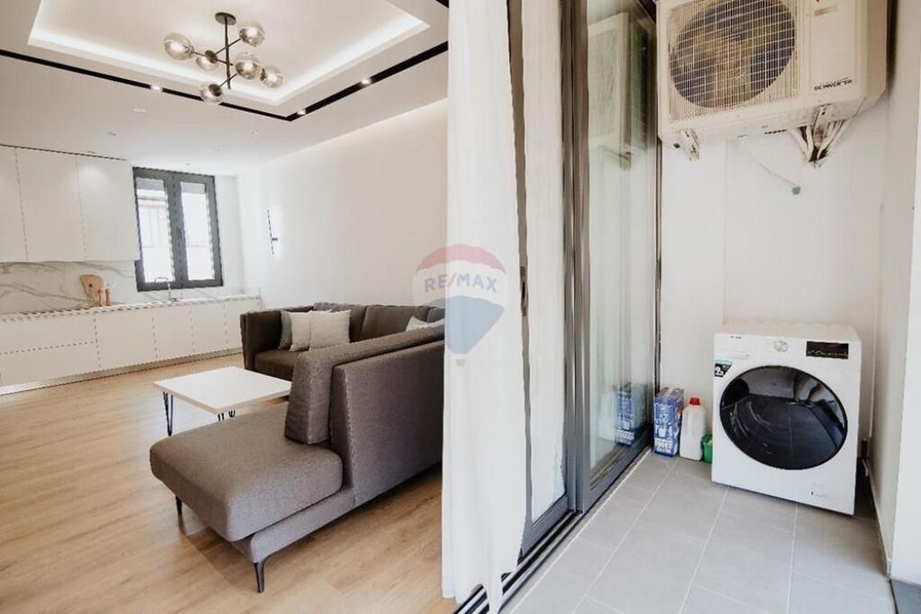Apartment 2+1 - For Rent - Myslym Shyri, Tirana