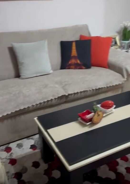 Shiten apartament 2+1 te rruga Sami Frasheri