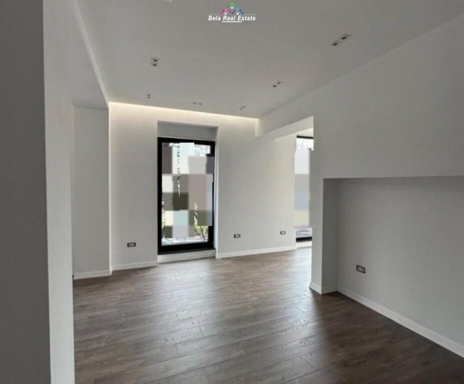 Zyre/Ambient Biznesi Me Qera ne Qender (ID BZ2330) Tirane