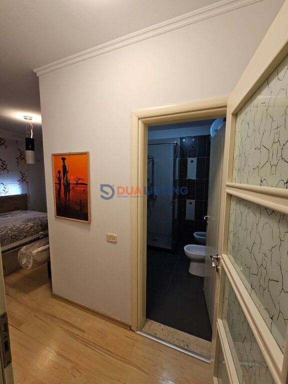 Jepet me qira apartament 2+1+2 tek 21 Dhjetori