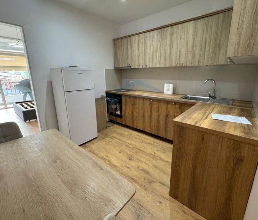 Rent, Apartment 1+1, Myslym Shyr, Tirane.