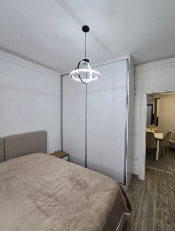 🏡 Shitet Apartament 1+1 tek Golden Park 3
