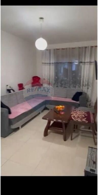Appartamento 2+1 in affitto ad Astir