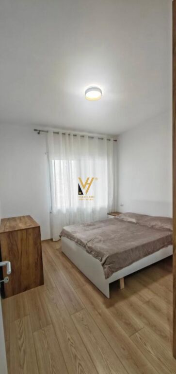 JEPET APARTAMENT 1+1 ME QIRA NE SHKOZE 450 EURO