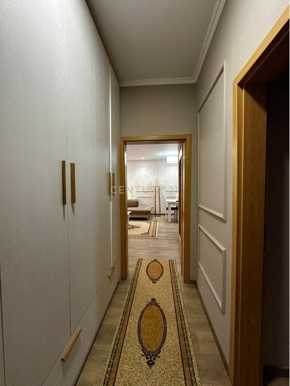 Apartament 2+1 Me Qira në Liqeni i Thatë, Tiranë 800 € /Muaj