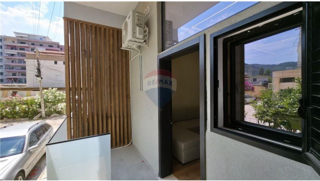 Apartament 1+1 ne shitje vije e pare Lungo Mare, Vlore