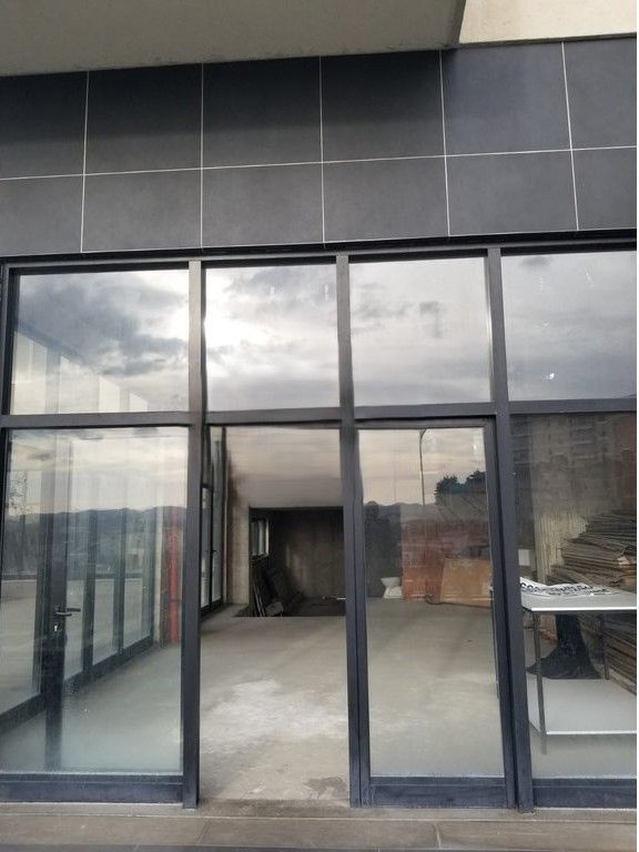 COMMERCIAL SPACE FOR RENT, LOCATED IN SHKOZE!