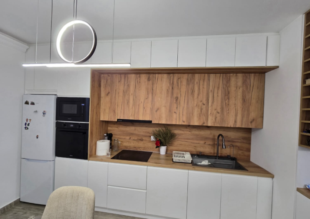 🏡 Shitet Apartament 1+1 tek Golden Park 3