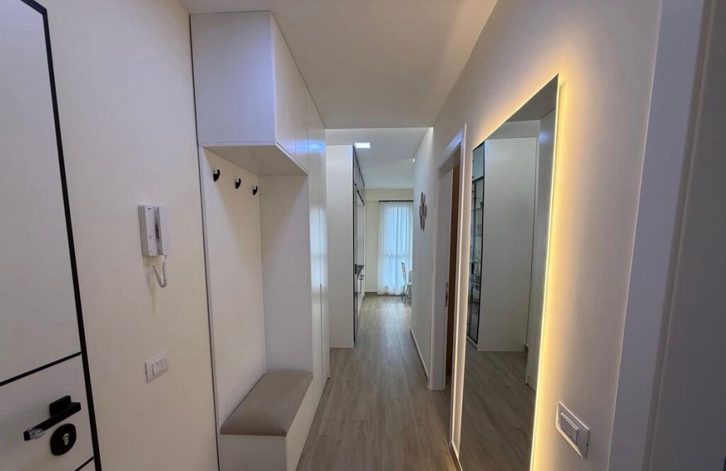Apartament 1+1 me qira tek 21-Dhjetori