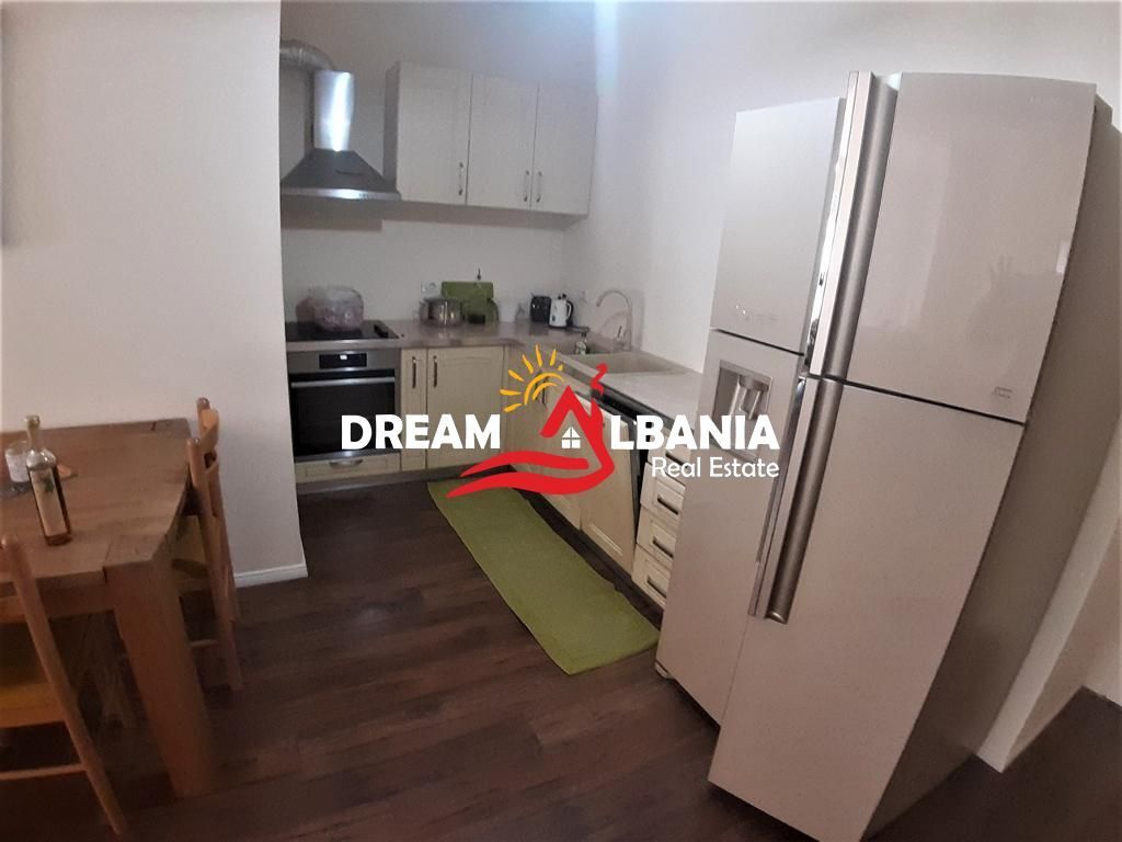 Apartament 2+1 me qera ne zonen e Zogut te Zi tek Ring Center ne Tirane (ID 4221911 )
