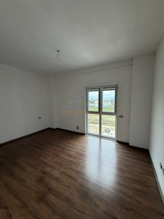 In vendita, Appartamento 2+1+2, Sauk, Porta Nuova di Tirana, Tirana.