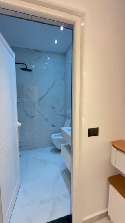 Apartment for rent Lungomare Vlore 800€