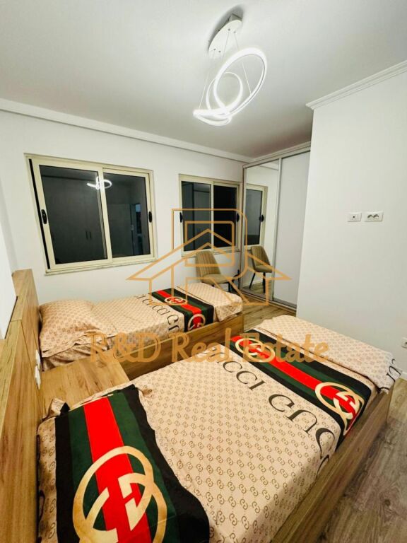 🏡 Jepet me qira apartament 1+1 – Yzberisht (Rr. Kole Koçi)