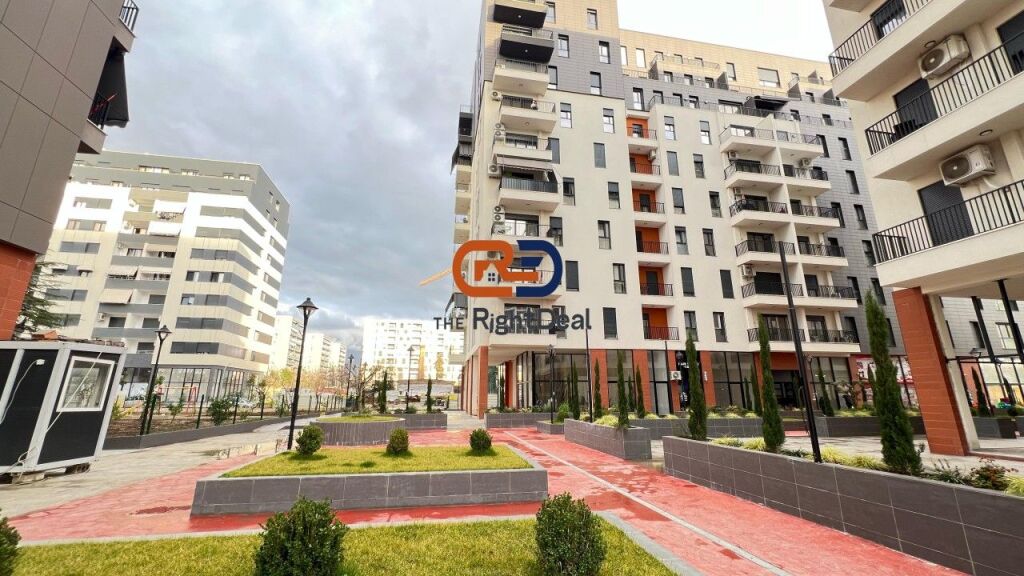 A Don Bosko, Nel Complesso Trio Tower, Affittasi Appartamento 2+1+2 Ideale Per Uffici!!