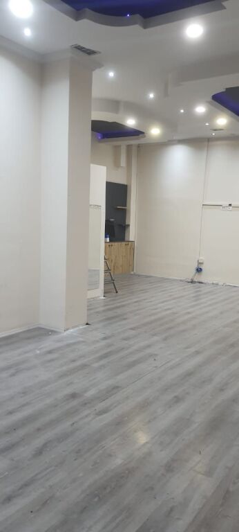 Shop for rent at 21 Dhjetori