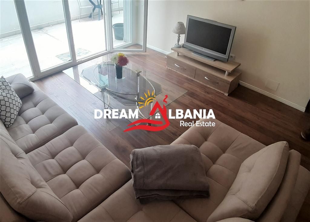 Apartament 2+1 me qera ne zonen e Zogut te Zi tek Ring Center ne Tirane (ID 4221911 )