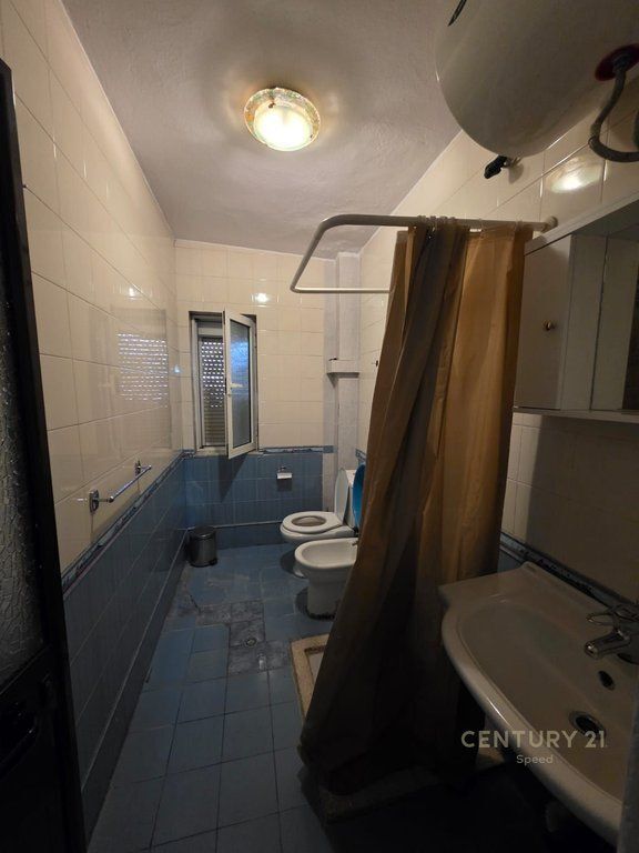 2+1 Apartment for rent near Pazari i Ri! 630 € /Month