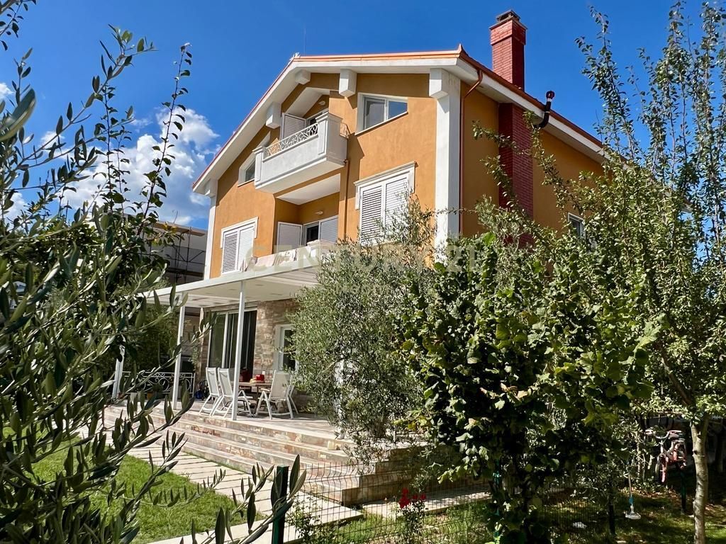 OKAZION ‼️🏡 SHESIM VILË MODERNE 6 DHOMA + 1’000 m2 TOKË