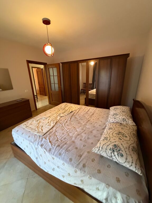 2+1, arredato nel complesso Colombo, Lago Secco, 700 euro con parcheggio