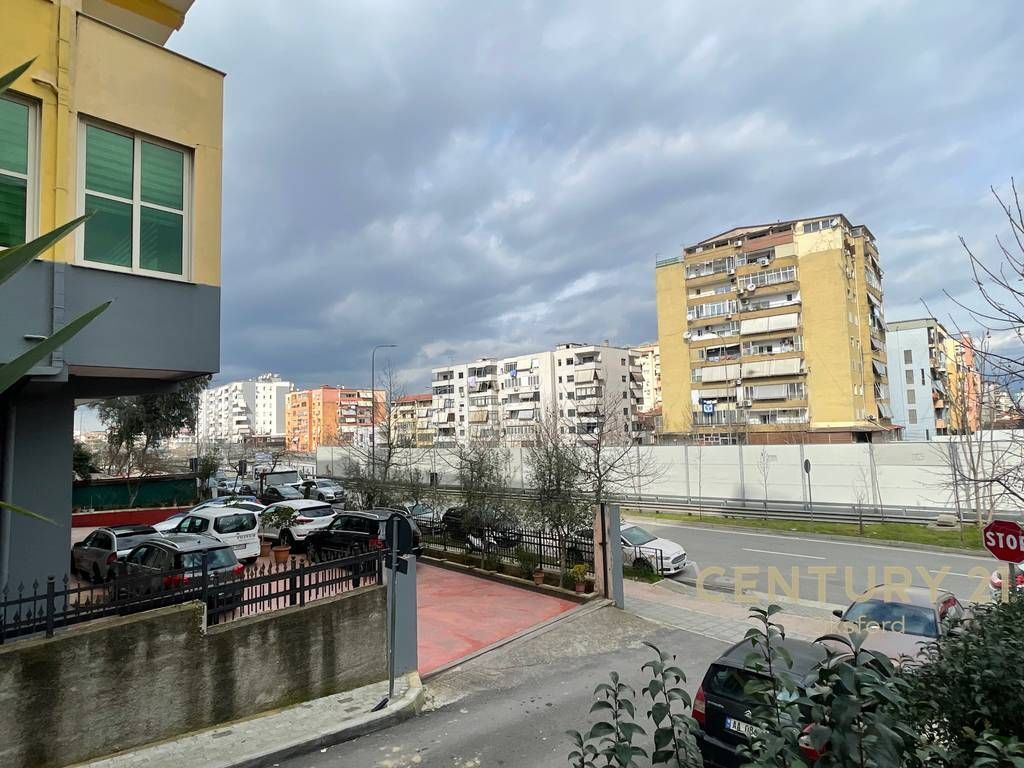 LOKAL KAFE PER SHITJE