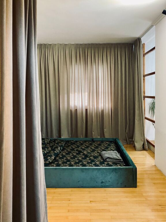 Villa su 3 piani in affitto vicino a Via Elbasan (ID BV22327)​ Tirana
