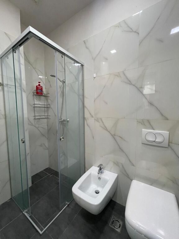 Apartament 1+1  per qira tek Kompleksi Delijorgji