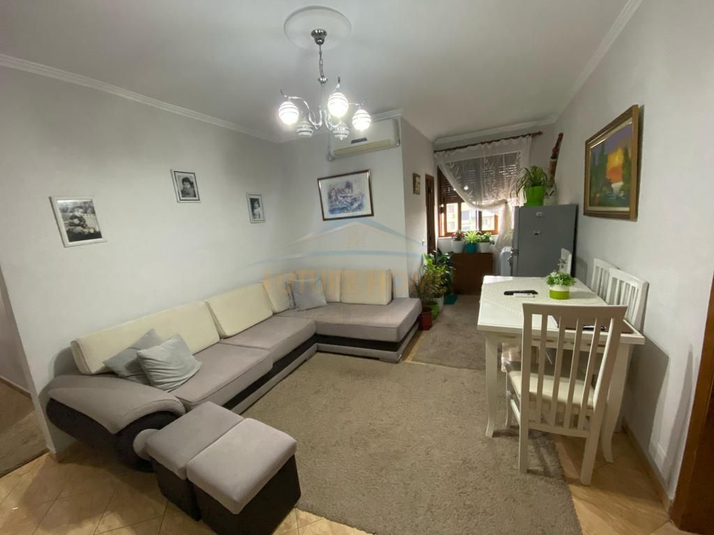 For sale, 2+1 apartment, Kombinat, Tirana.