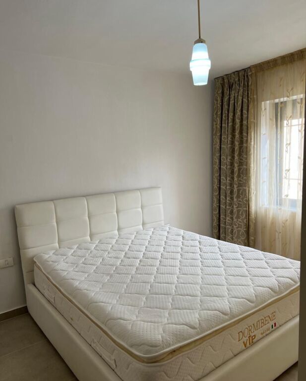 For rent Apartment 1+1, Oxhaku near the United School 400 thousand lek