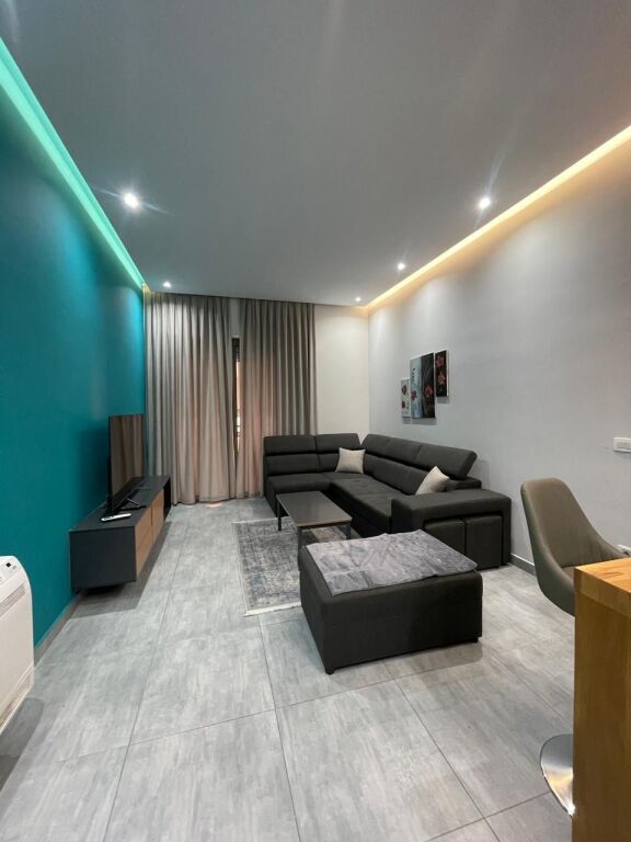 Apartament 1+1  per qira tek Kompleksi Delijorgji