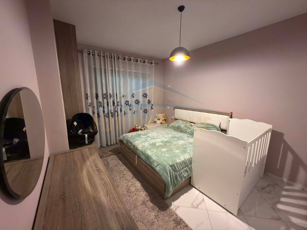 For sale, Apartment 1+1, Unaza e Re
