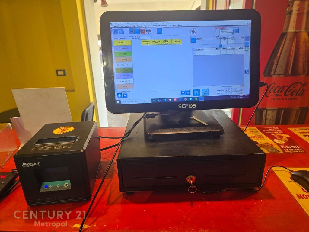 Shitet Biznes Fast Food në Rrugë Kryesore, Pranë Zogut të Zi 19,000 €