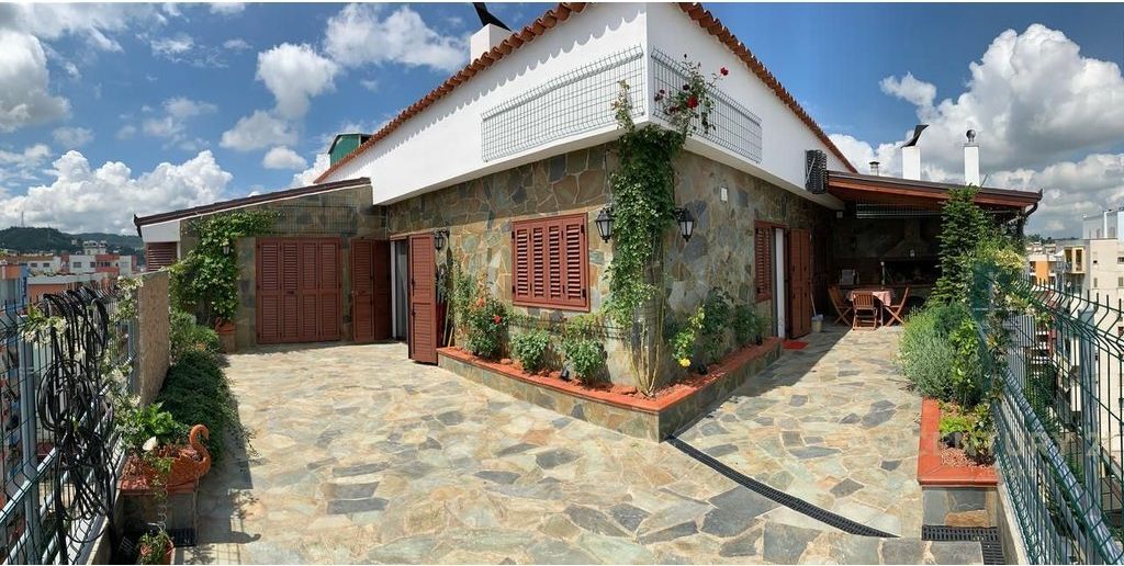 PENTHOUSE IN AFFITTO A YZBERISH