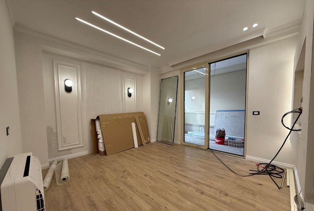 1+1+ veranda apartment for sale at Kompleksi Fratari, Astir!
