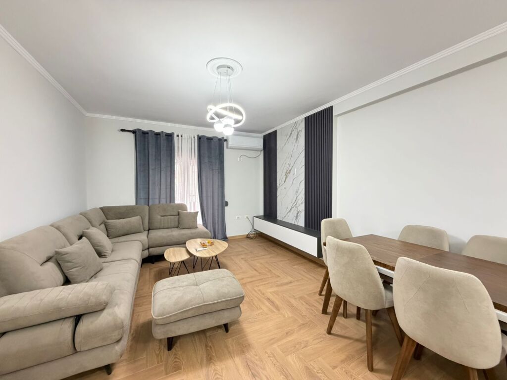 Qera, Apartament 2+1, Astir, Tirane, 580€