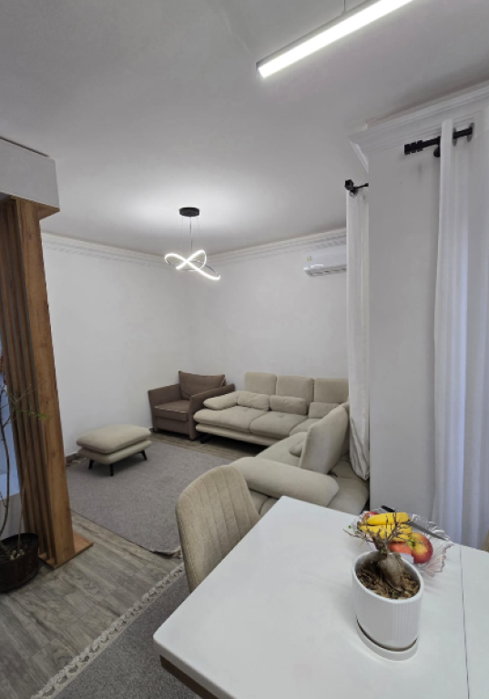 🏡 Shitet Apartament 1+1 tek Golden Park 3
