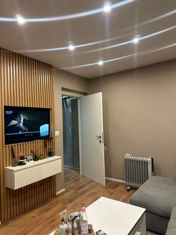 Apartment 1+1 for Rent on "Asim Vokshi" Street (Harry Fultz)!
