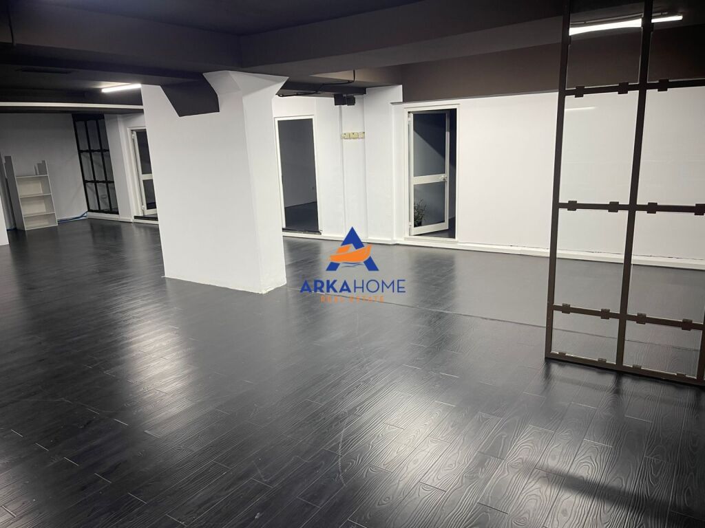 BUSINESS PREMISES FOR RENT 350M2 "AT WILLSON SQUARE" 4000 EURO