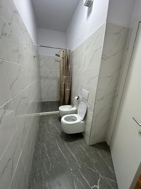 Super appartamento 2+1+2 in affitto al Crocevia Vasil Shanto/1000 euro
