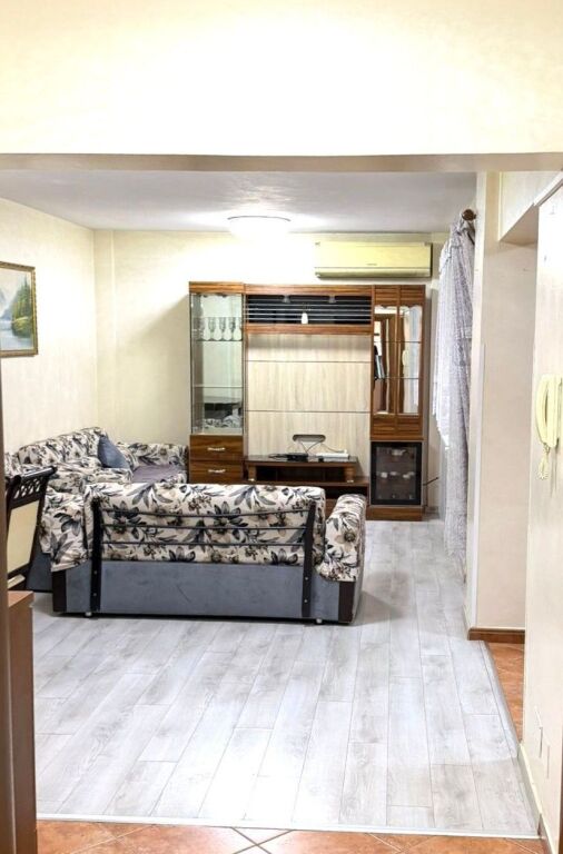 📌 Apartament 2+1 me qira – pranë Terminali i Veriut