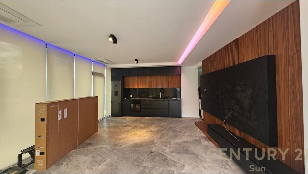 Apartament luksoz 3+1+2+2 Poste Parkimi per shitje tek Rezidenca Lake View