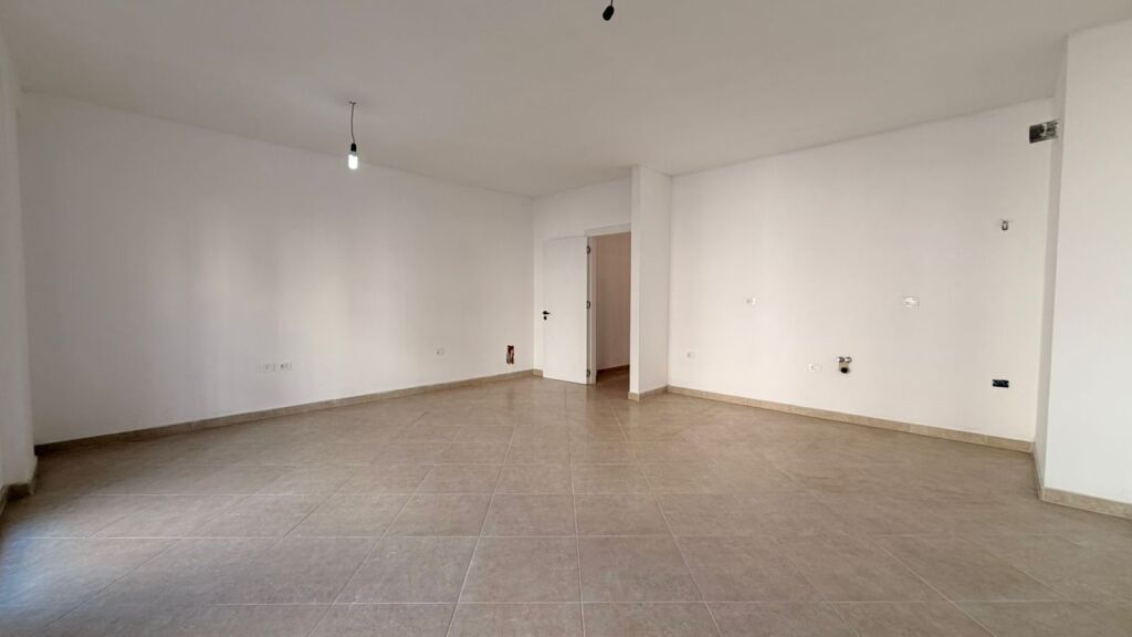 🏡 SHITET APARTAMENT 2+1 — Selitë 3D