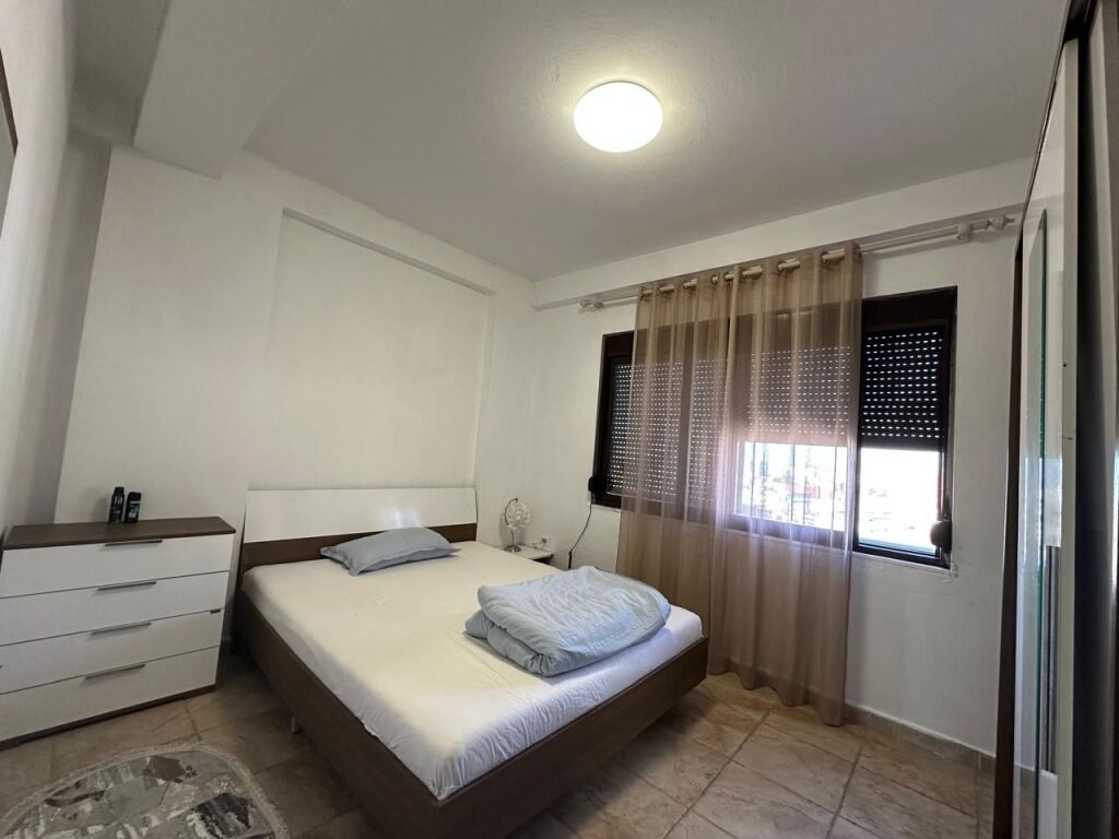 Mine Peza Street, near the Tirana Prosecutor's Office, apartment for rent, 3+1+2, furnished. 70,000 Lek  