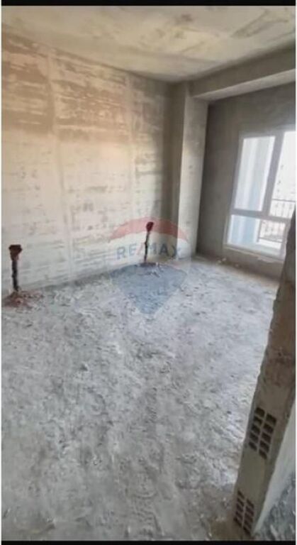 🏡 Shitet Apartament 1+1 prane QSUT