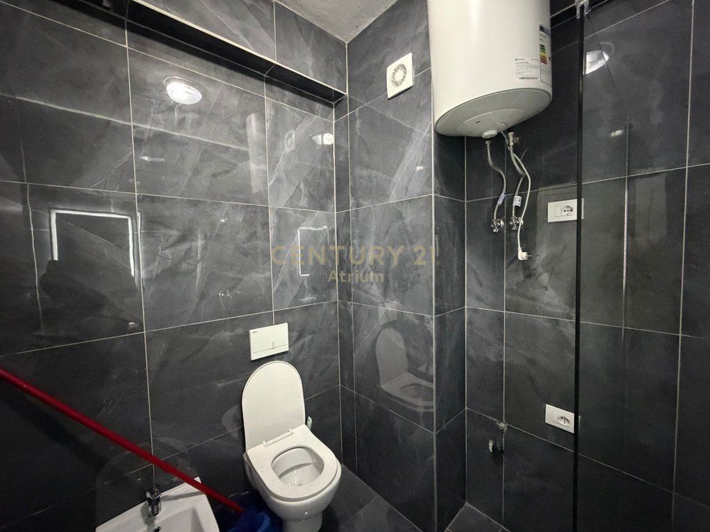 APARTAMENT ME QERA 1+1+BALLKON NE ASTIR TEK URBAN GATE